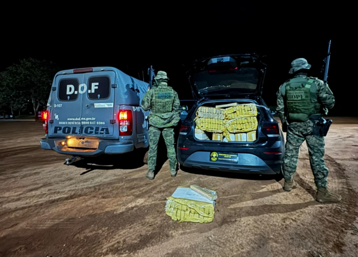 DOF prende dupla com 250 quilos de maconha em Ponta Porã DOF prende dupla com 250 quilos de maconha em Ponta Porã